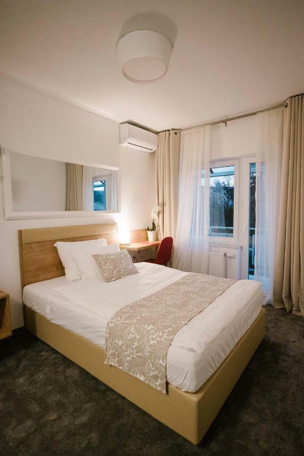 2I Rooms Dakovo Exterior photo