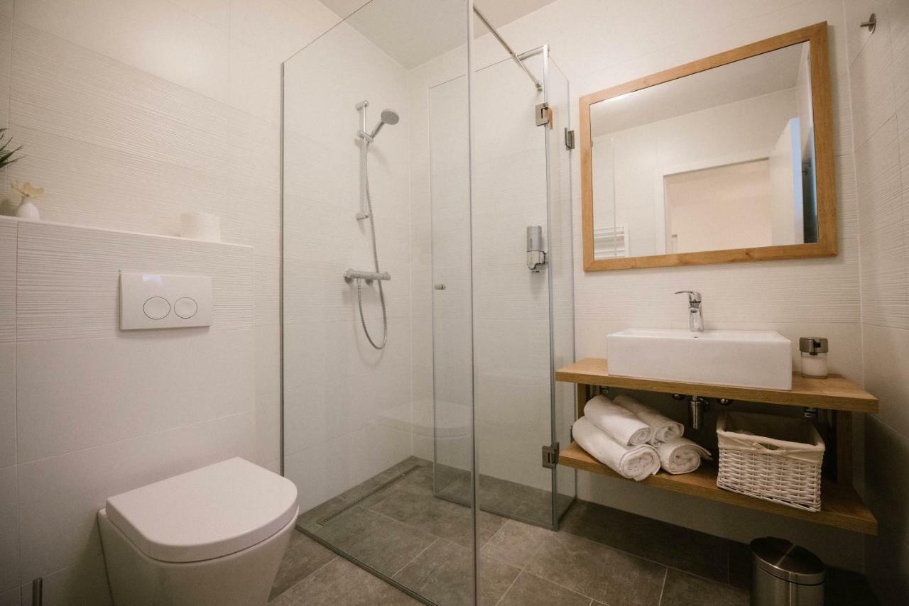 2I Rooms Dakovo Exterior photo