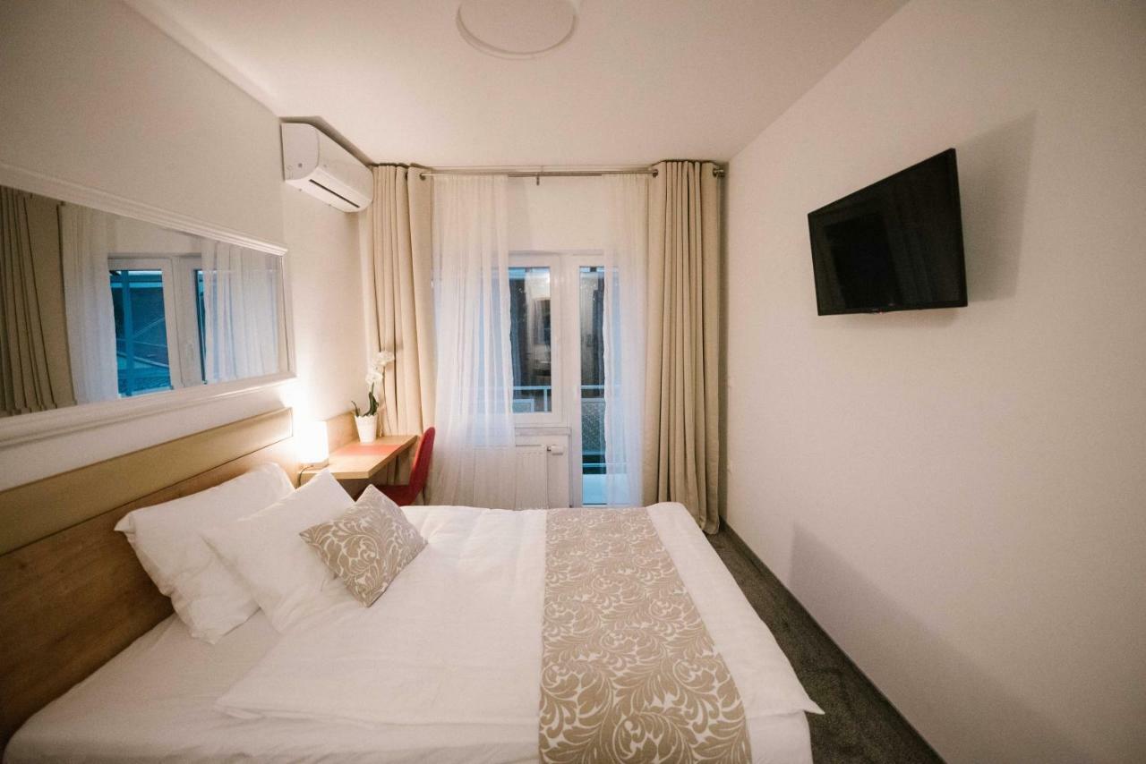 2I Rooms Dakovo Exterior photo