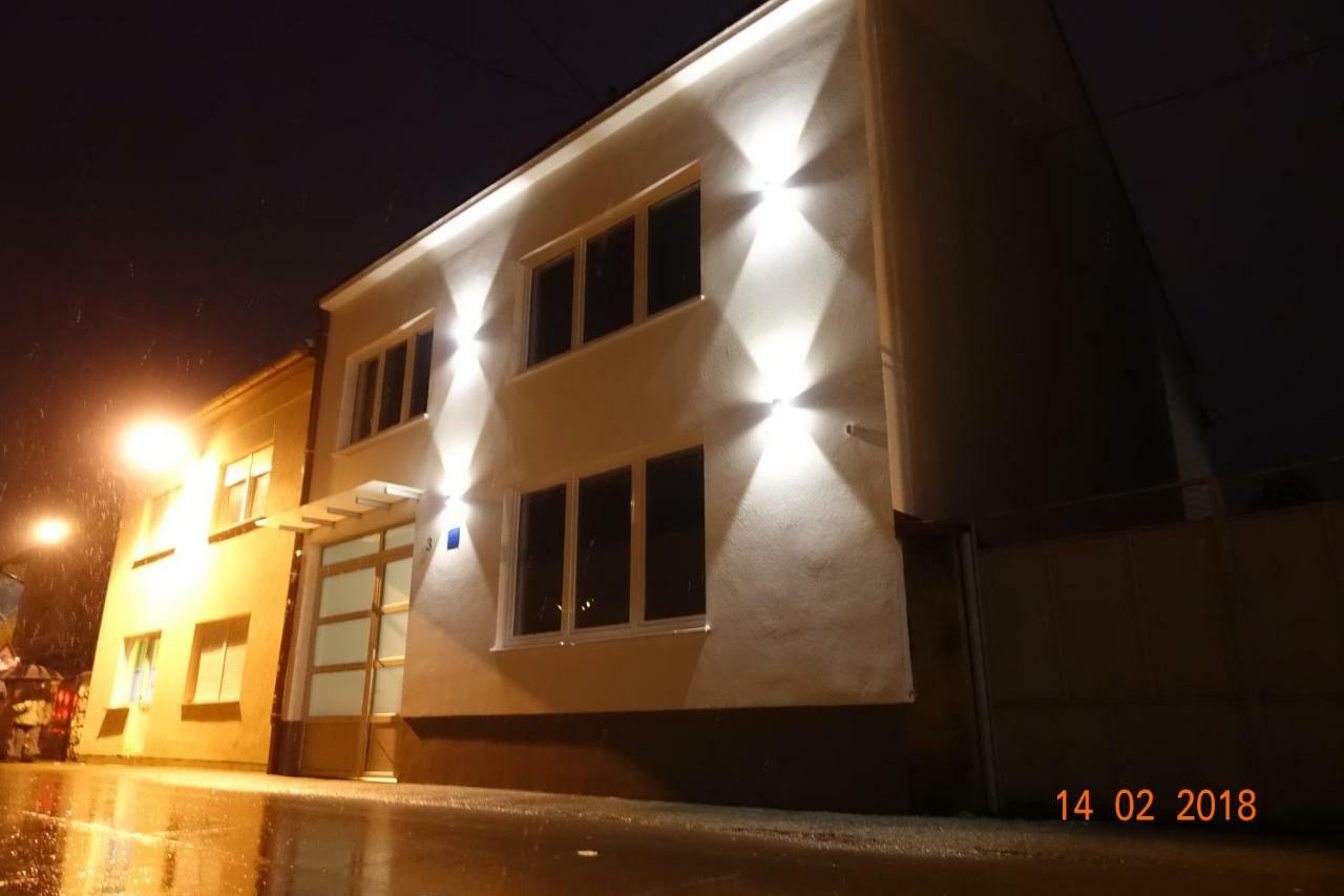 2I Rooms Dakovo Exterior photo